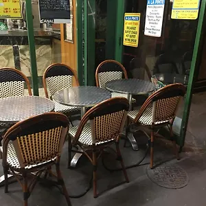 Отель A La Pinte Du Nord, Париж